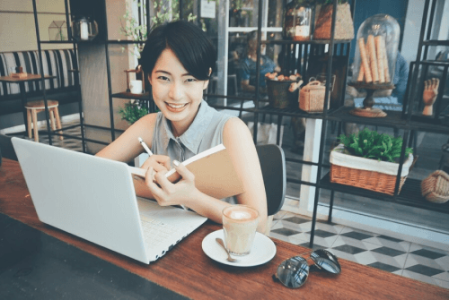 Tăng lương, giữ quy định về rút BHXH một lần, doanh nghiệp đỡ lo mất lao động